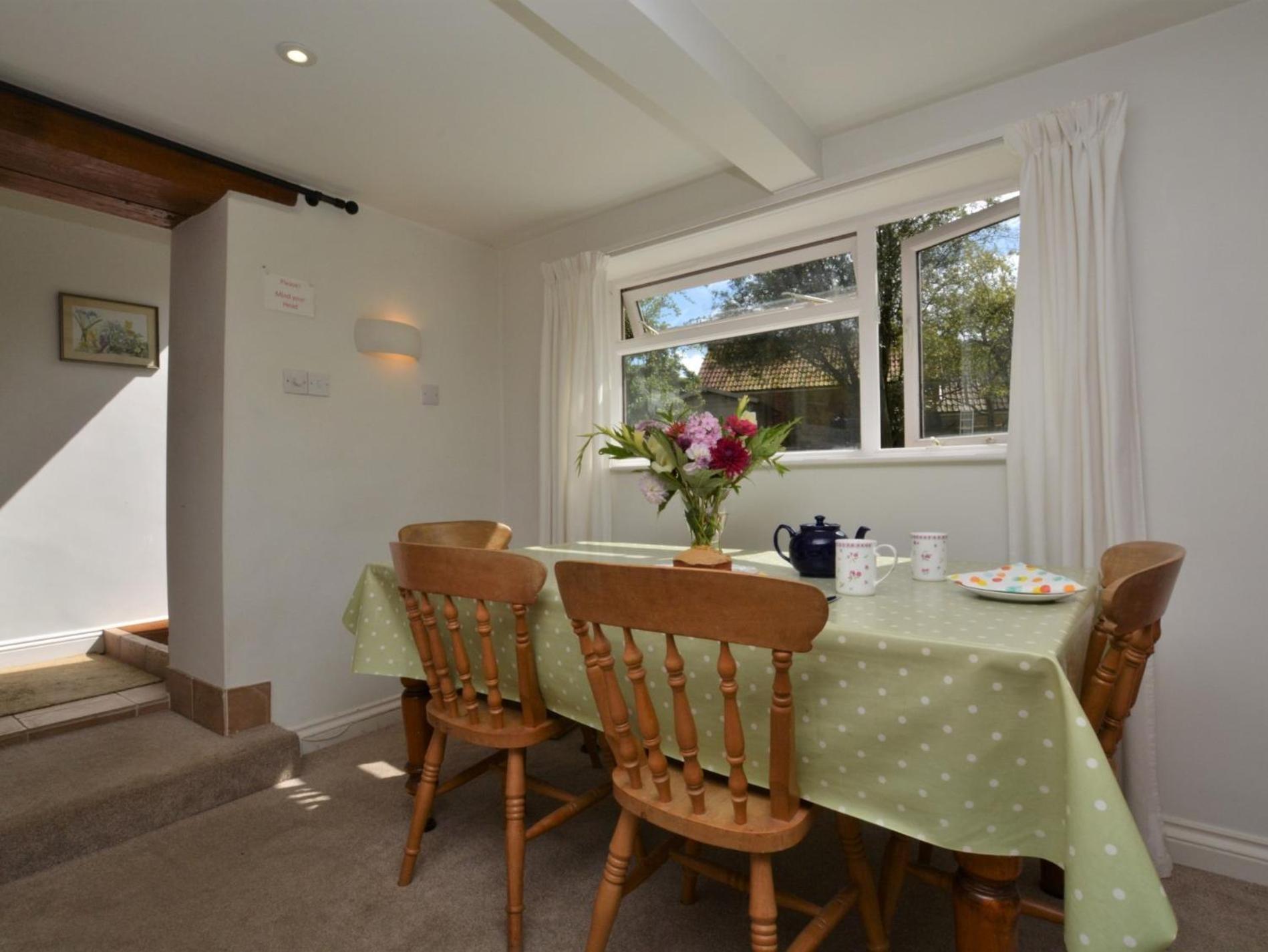 2 Bed In Beaminster 63136 Villa Stoke Abbott Esterno foto